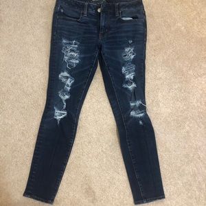 Dark wash ripped jeggings